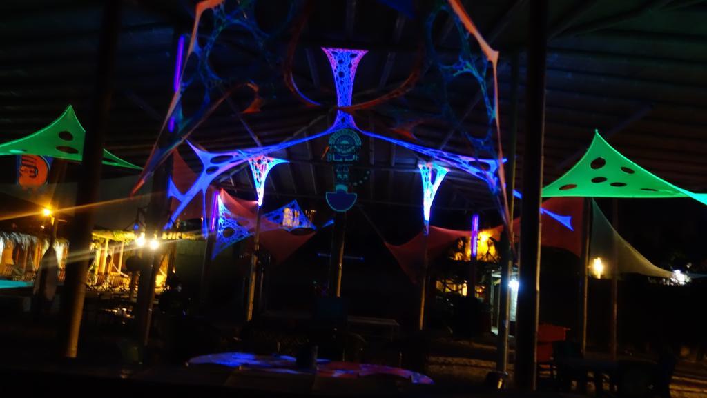 הוסטל מנקורה Psygon Surf Camp מראה חיצוני תמונה